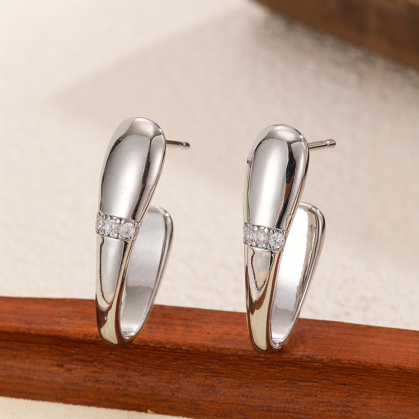 Simple And Versatile Square Earrings